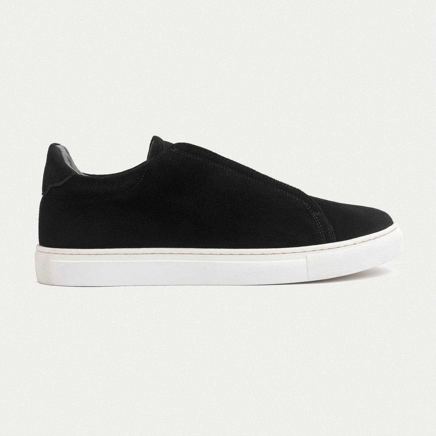 Laceless Sneaker Black Suede M4000
