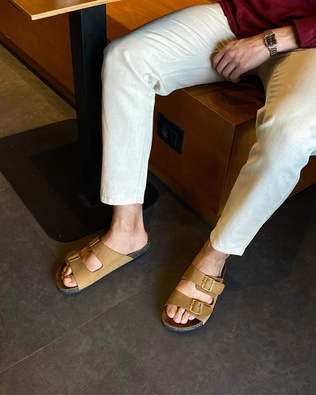 Slippers & Sandals