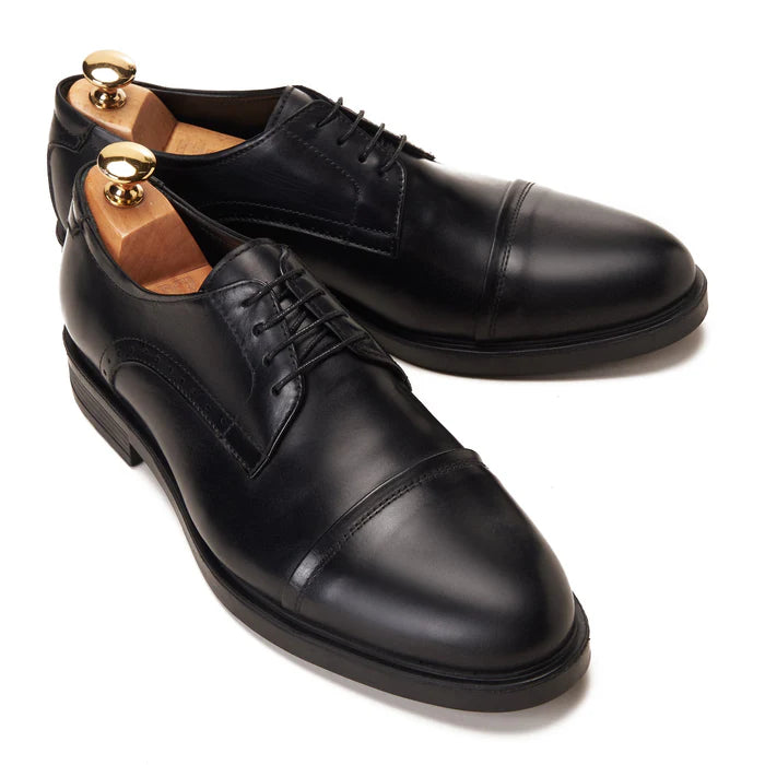 Derby Cap Toe Black AK25