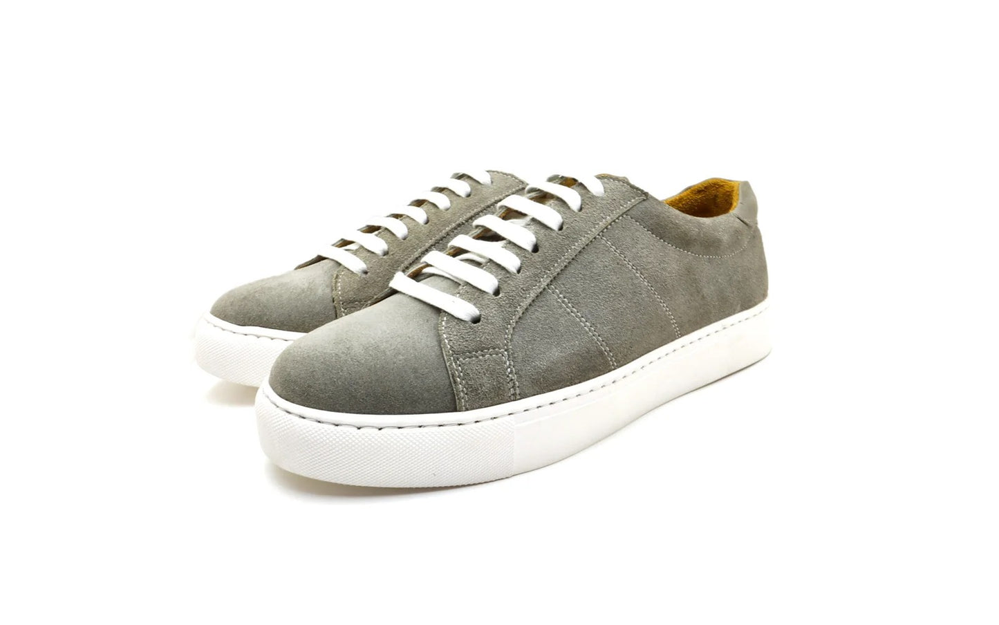 Lace up Gray Sneaker M1091